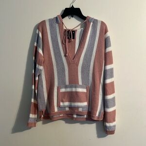American Eagle hooded sweater